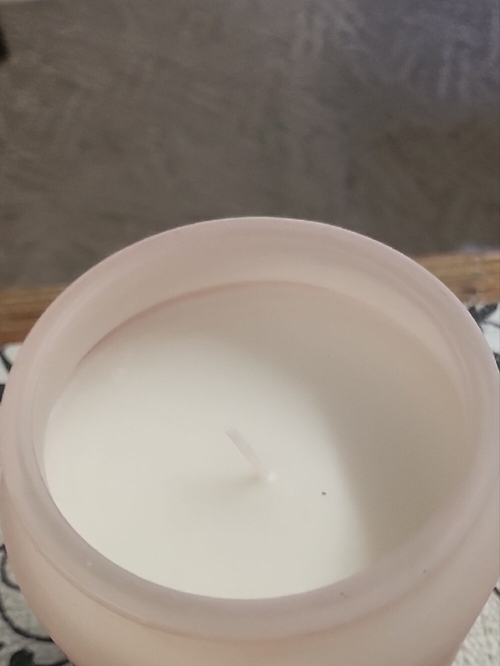 Martha Stewart Everyday Tropical Sunrise Candle in Soft Pink with Gold Lid - Picture 3 of 7